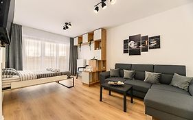 Mohost Luxury Landing Apartments Complex Qualis Brasov